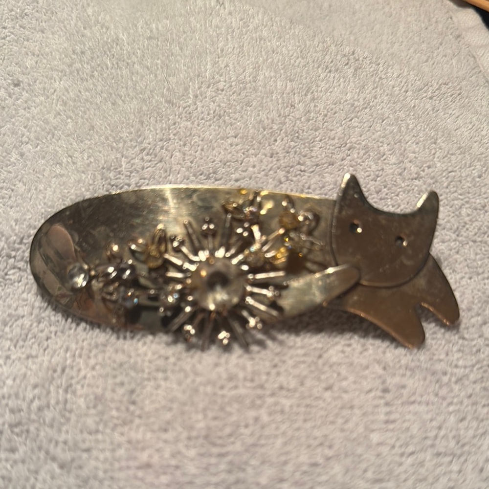 Silver Cat Hair Clip- Hand Made - Picture 2 of 6